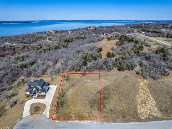 $240,000 | 481 Meadow Lane, Pottsboro, TX 75076