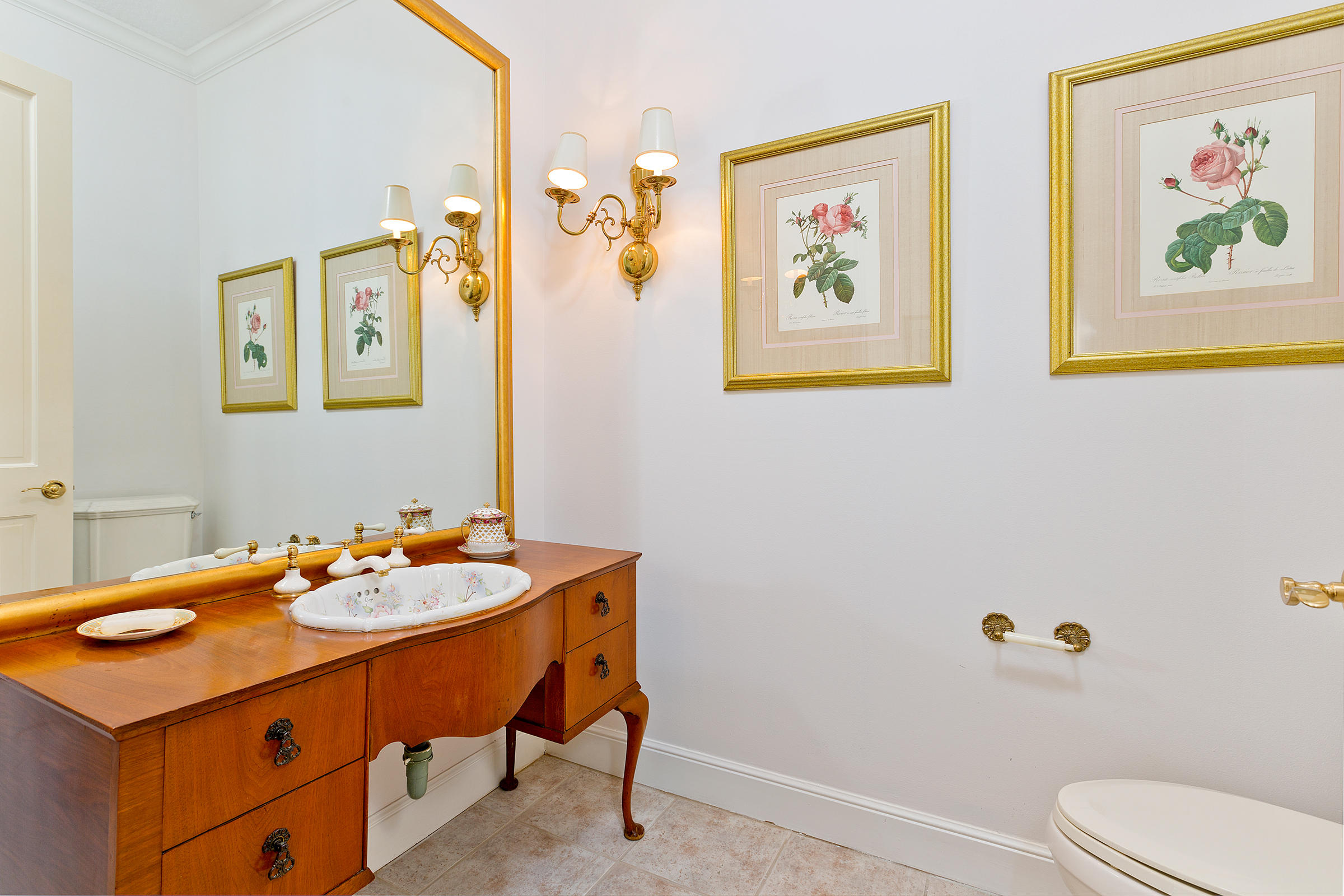 4120 County Road Gulf Stream, FL 33483 - Photo 16 of 52 19_Powderroom