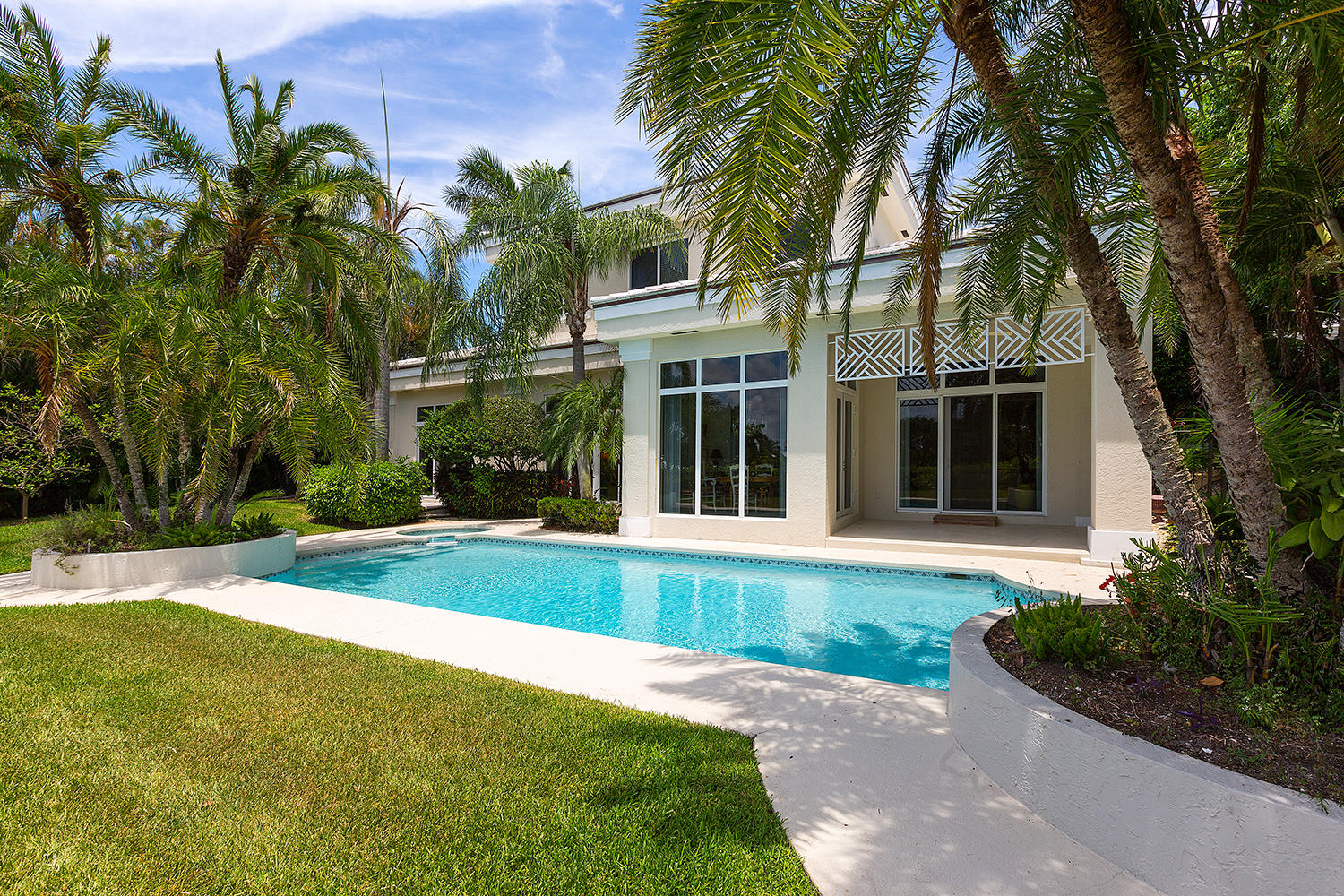 4120 County Road Gulf Stream, FL 33483 - Photo 35 of 52 32_BackExterior3