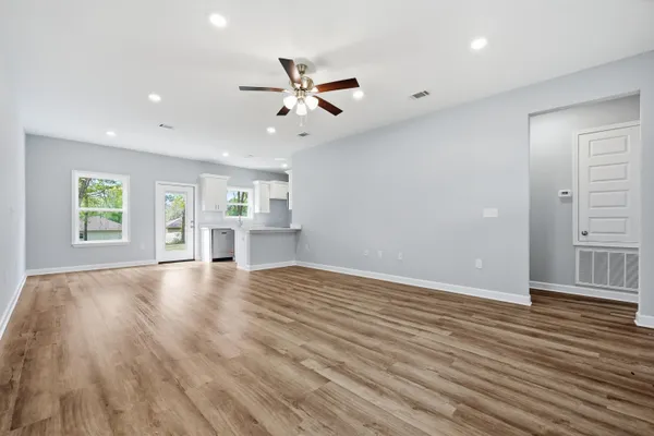 $242,000 | 2588 Kingston Road, Crestview, FL 32536