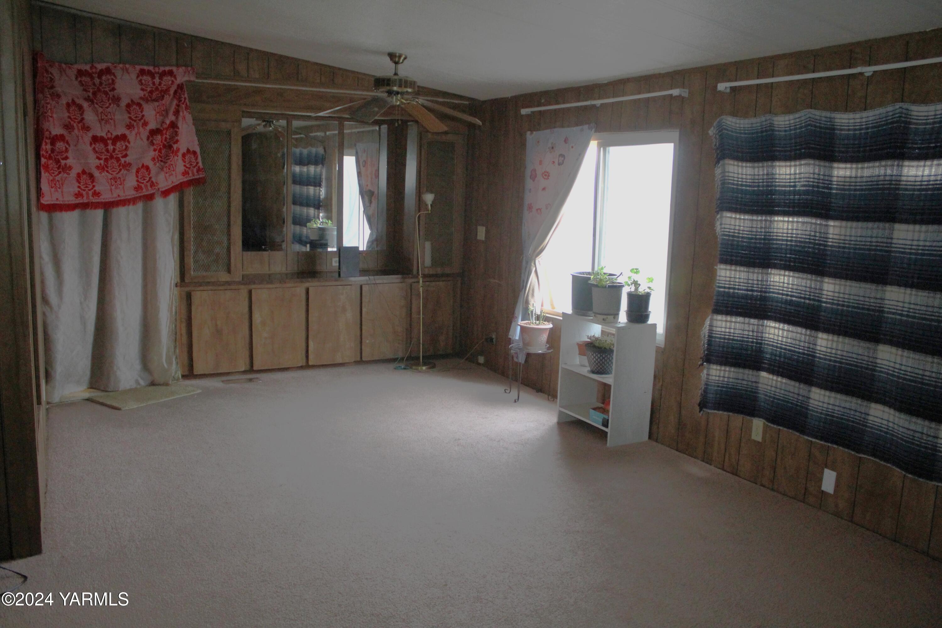 127901 Heck Road Prosser, WA 99350 - Photo 11 of 16 IMG_3479