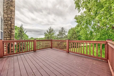 $355,000 | 16164 Linden Street, Overland Park, KS 66085