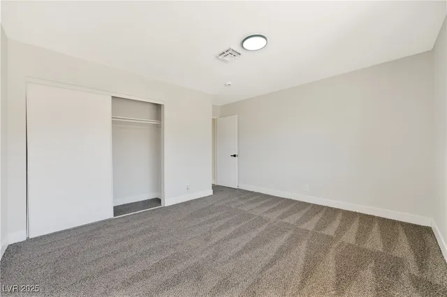 $2,200 | 2680 Heritage Circle, Las Vegas, NV 89121