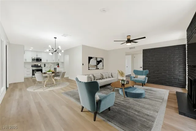 $2,200 | 2680 Heritage Circle, Las Vegas, NV 89121