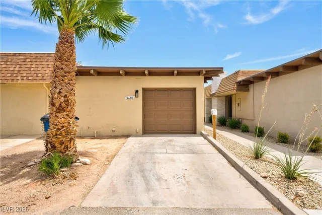 $2,200 | 2680 Heritage Circle, Las Vegas, NV 89121