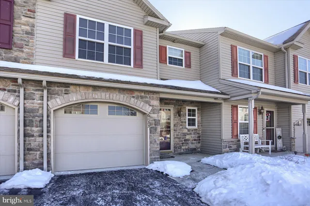 $260,000 | 6133 Terry Davis Court, Harrisburg, PA 17111