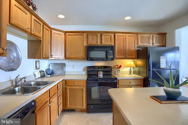 $260,000 | 6133 Terry Davis Court, Harrisburg, PA 17111