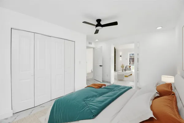 $4,000 | 6035 Cartagena Street, Houston, TX 77035