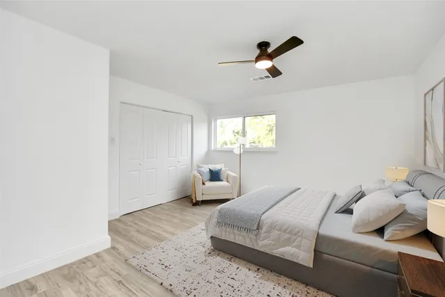 $5,000 | 6035 Cartagena Street, Houston, TX 77035