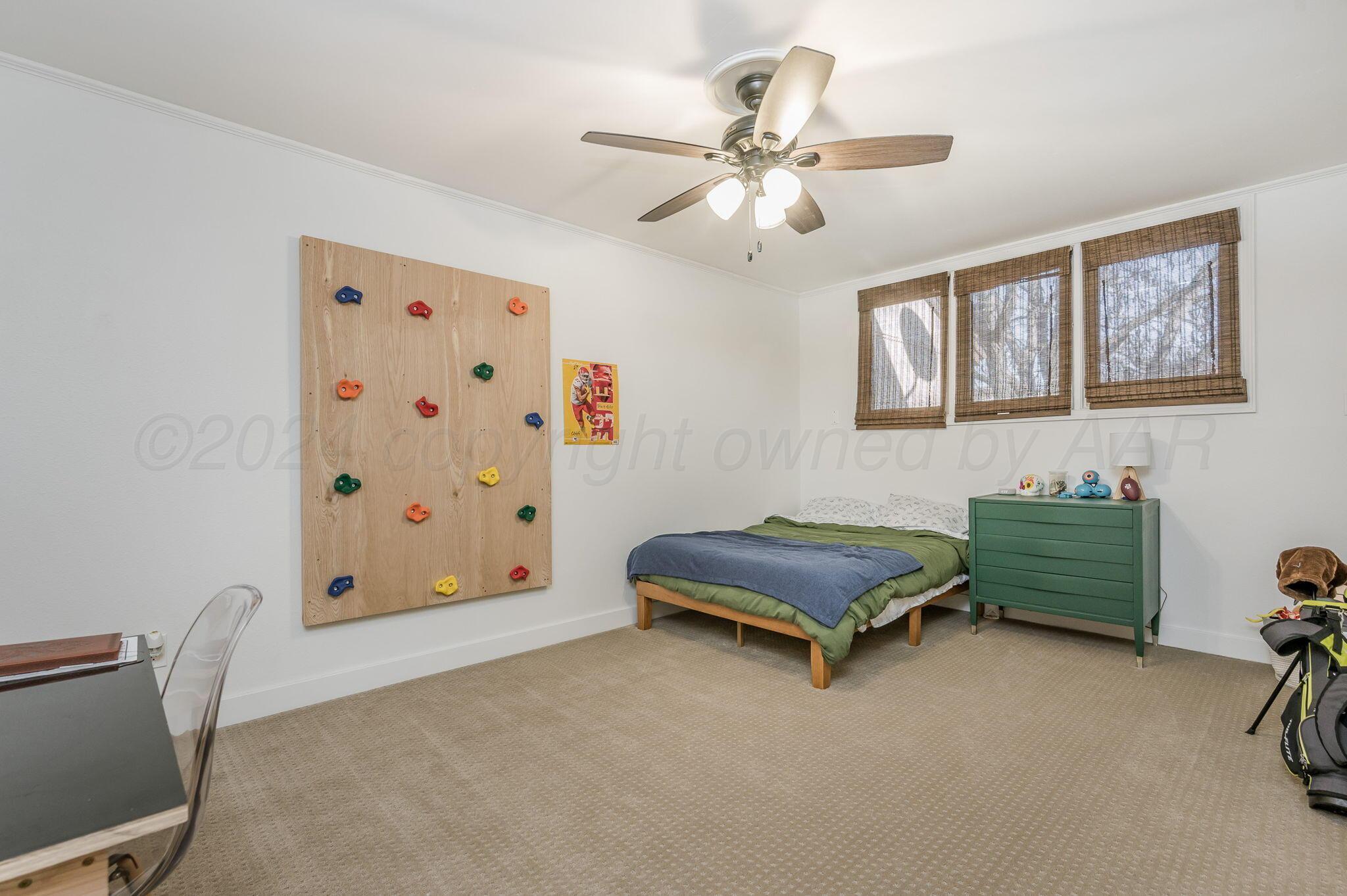 3441 Gladstone Lane Amarillo, TX 79121 - Photo 26 of 28 3rd Bedroom