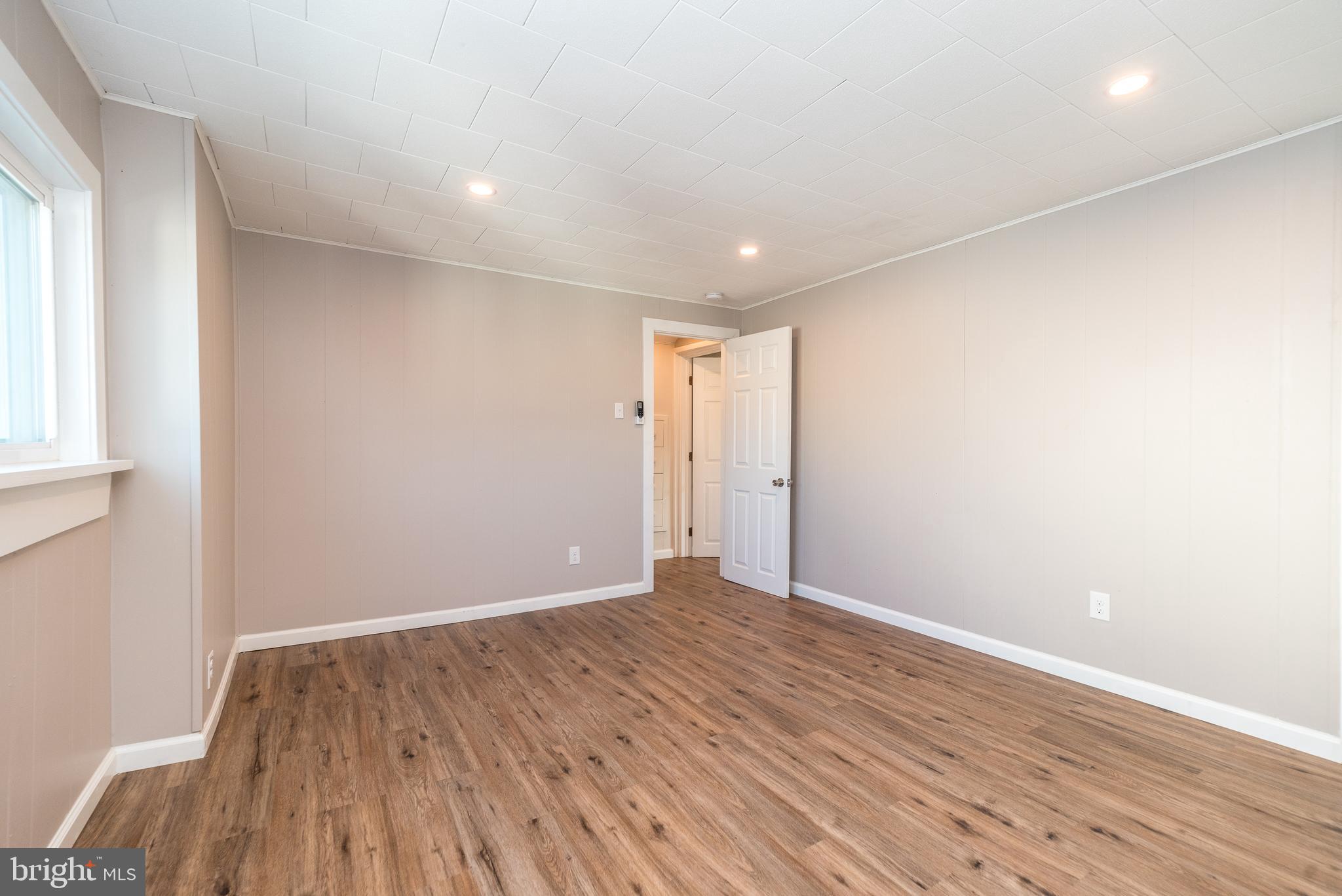 41 4th Street, Unit B Pennsburg, PA 18073 - Photo 15 of 21