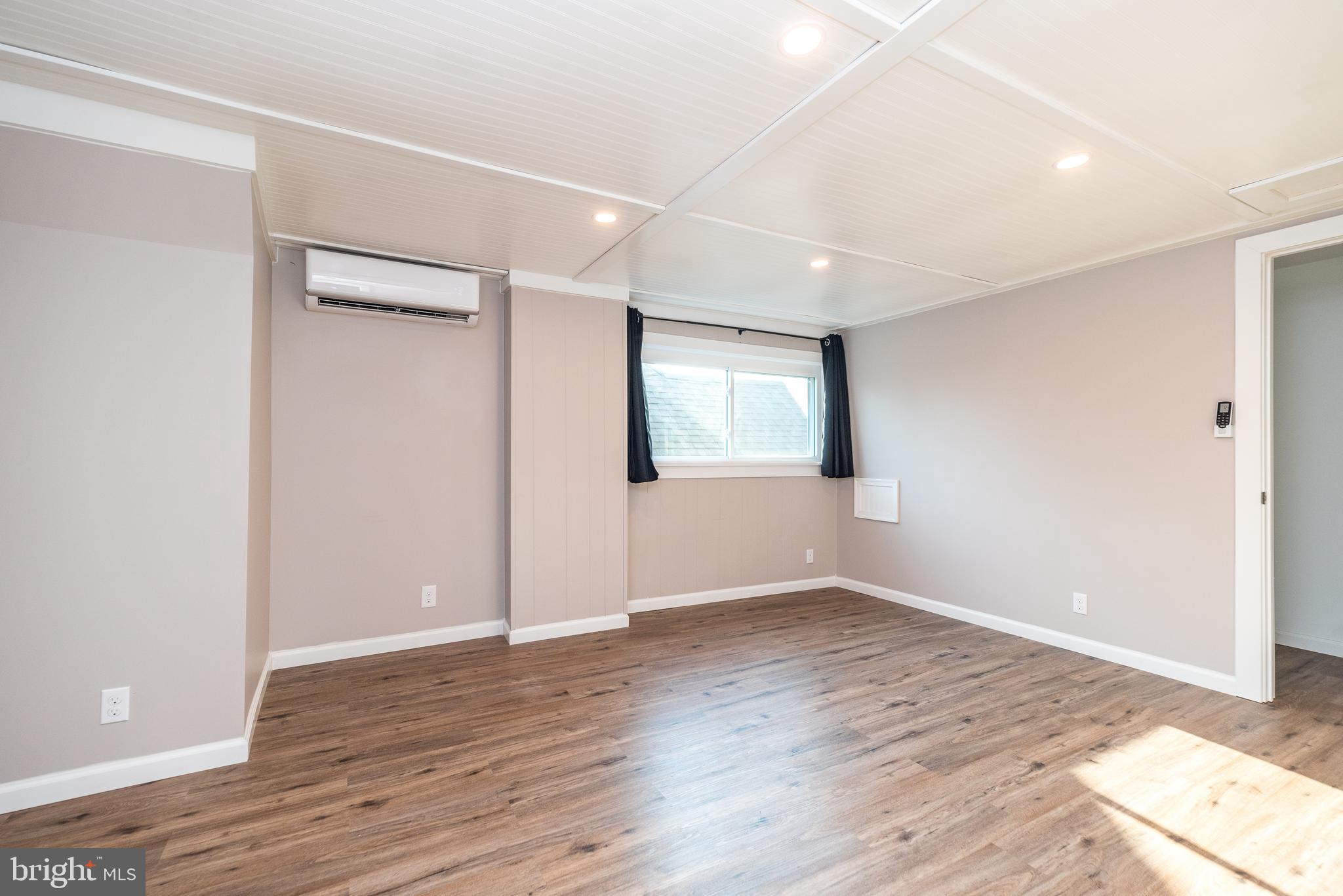 41 4th Street, Unit B Pennsburg, PA 18073 - Photo 18 of 21