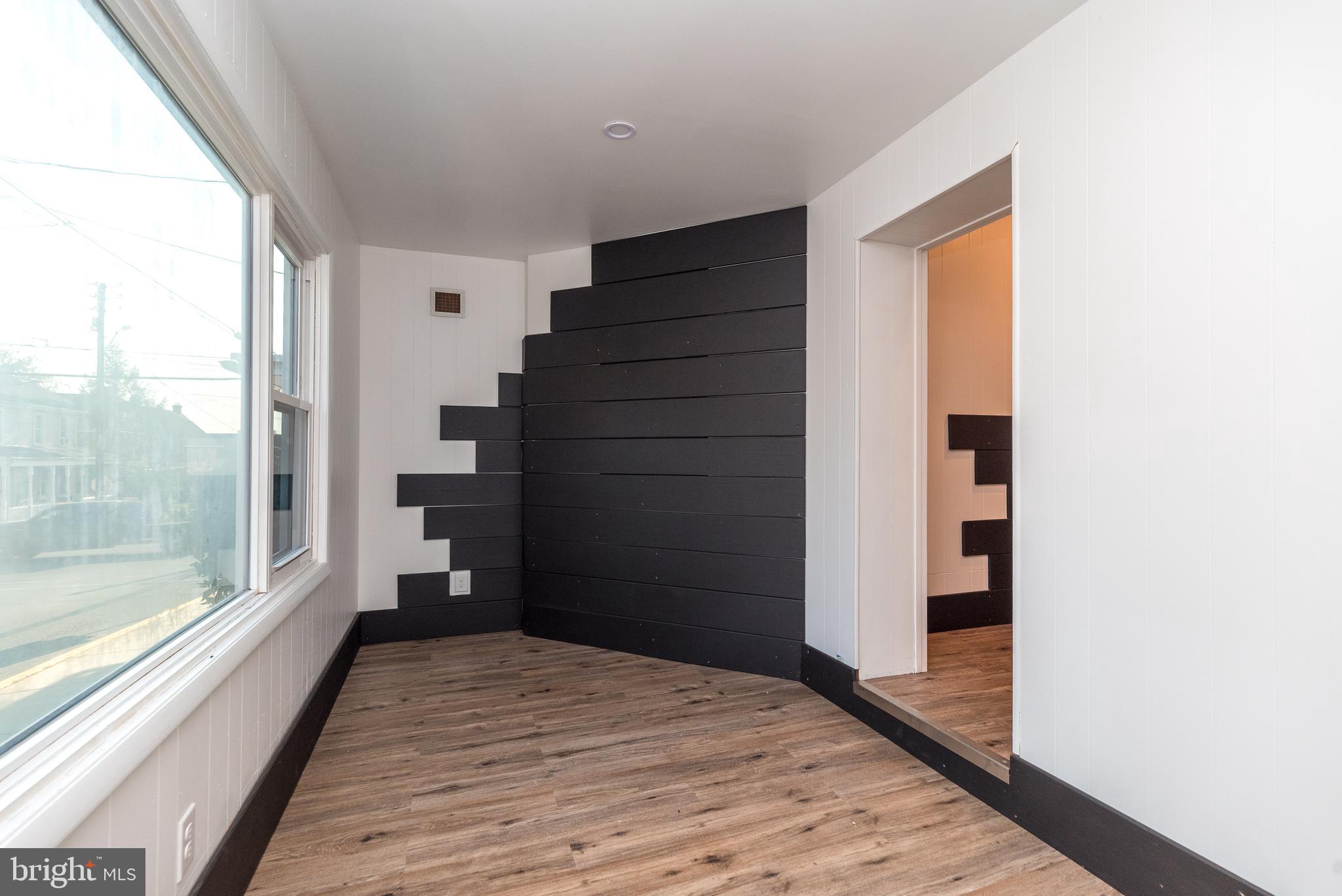 41 4th Street, Unit B Pennsburg, PA 18073 - Photo 2 of 21