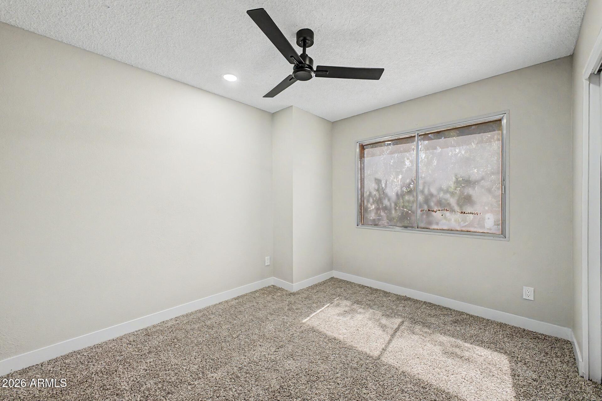 4107 West Wonderview Road Phoenix, AZ 85019 - Photo 17 of 37