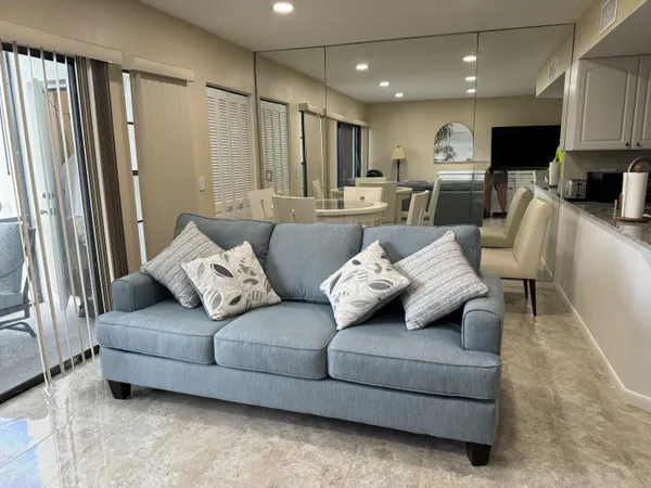 $1,900 | 1605 Highway 1, Unit V4101, Jupiter, FL 33477