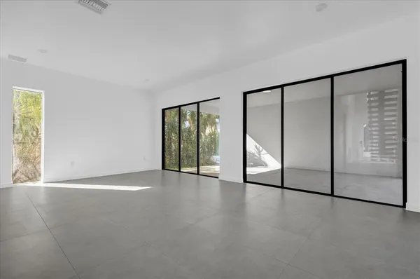 $800,000 | 501 Chastain Road, Seffner, FL 33584