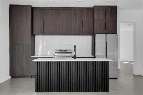 $800,000 | 501 Chastain Road, Seffner, FL 33584