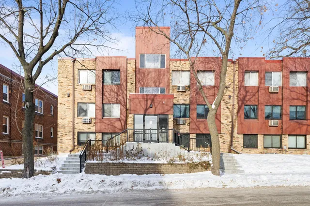 $117,000 | 520 Ridgewood Avenue, Unit 4, Minneapolis, MN 55403