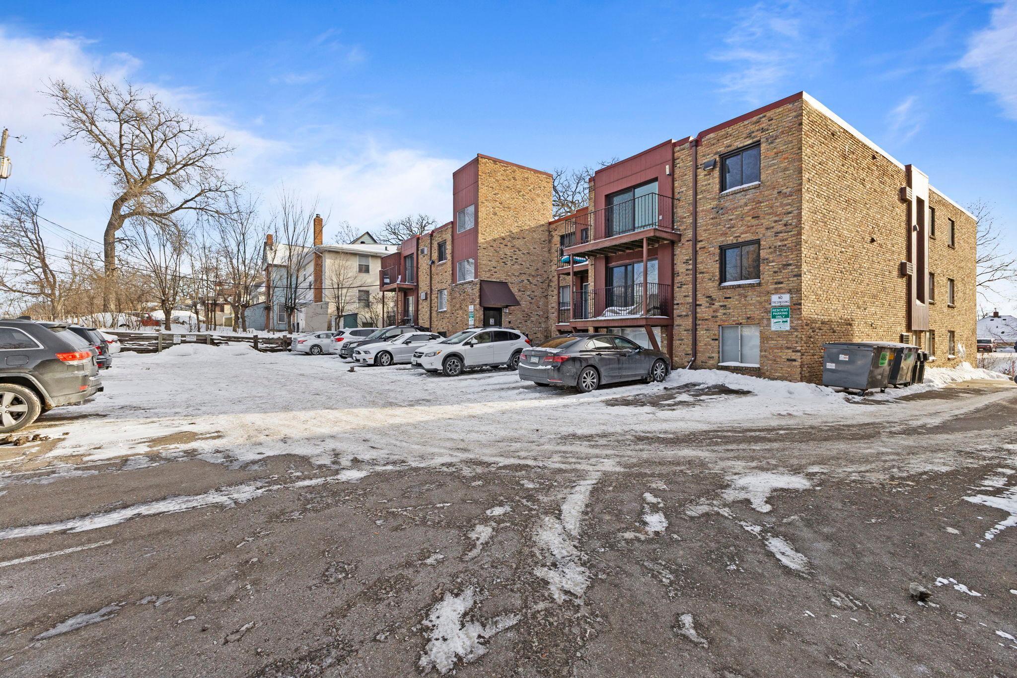 520 Ridgewood Avenue, Unit 4 Minneapolis, MN 55403 - Photo 20 of 25