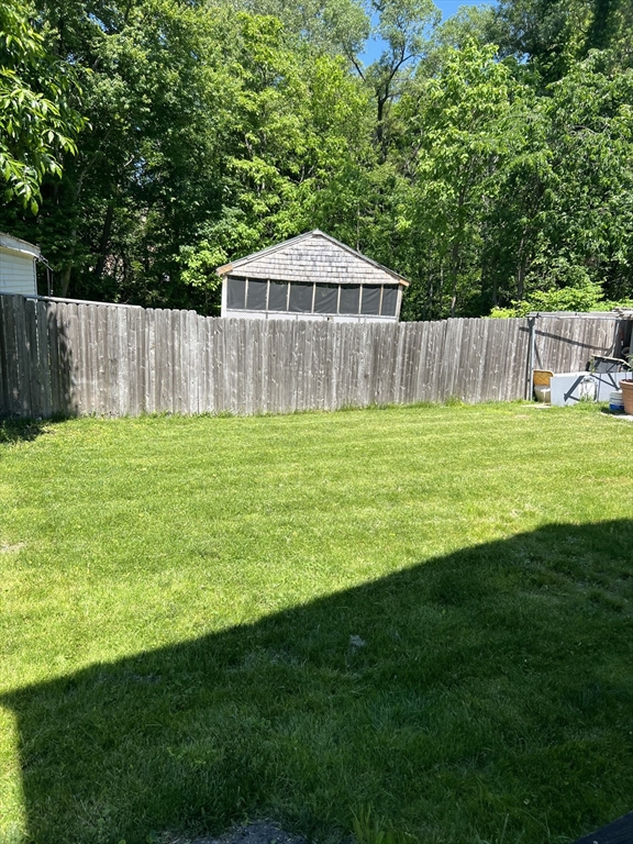 10 Edgemere Road Quincy, MA 02169 - Photo 27 of 38