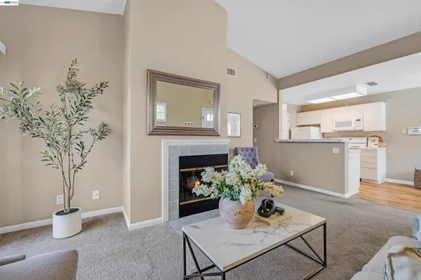 $434,000 | 7016 Stagecoach Road, Unit G, Dublin, CA 94568