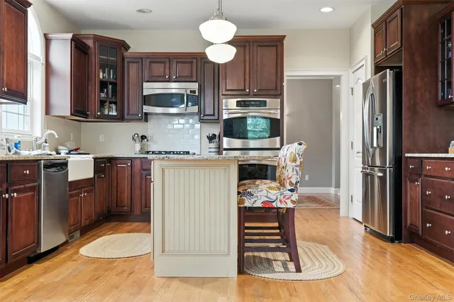 $769,000 | 12 Brewster Court, Washingtonville, NY 10992