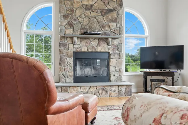 $769,000 | 12 Brewster Court, Washingtonville, NY 10992