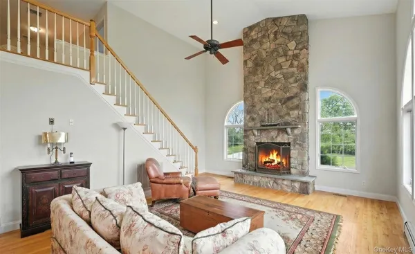 $769,000 | 12 Brewster Court, Washingtonville, NY 10992