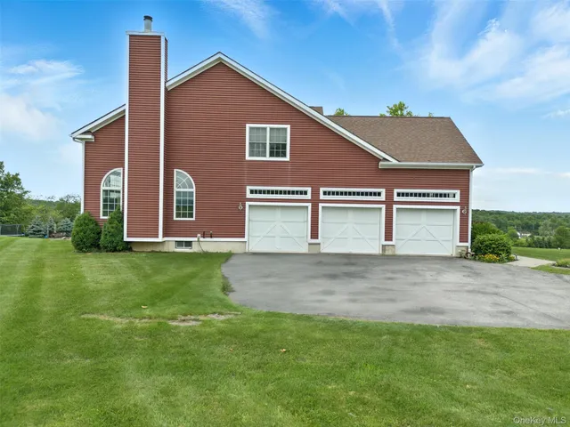 a house view with a outdoor space