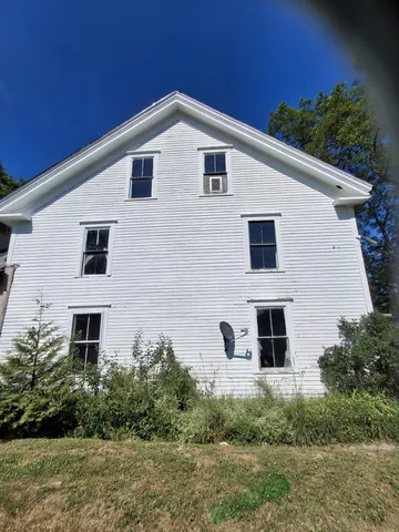 $129,000 | 297 South Main Street, Winterport, ME 04496