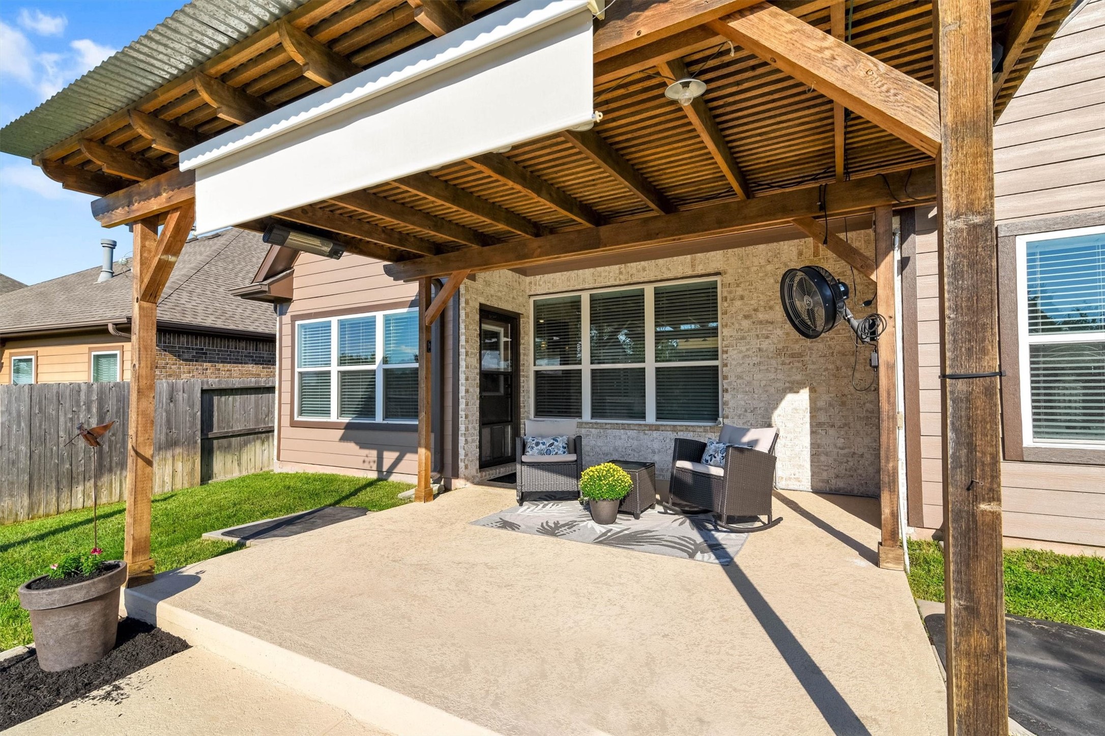 222 Racetrack Lane Montgomery, TX 77356 - Photo 35 of 41 Gallery Image 35