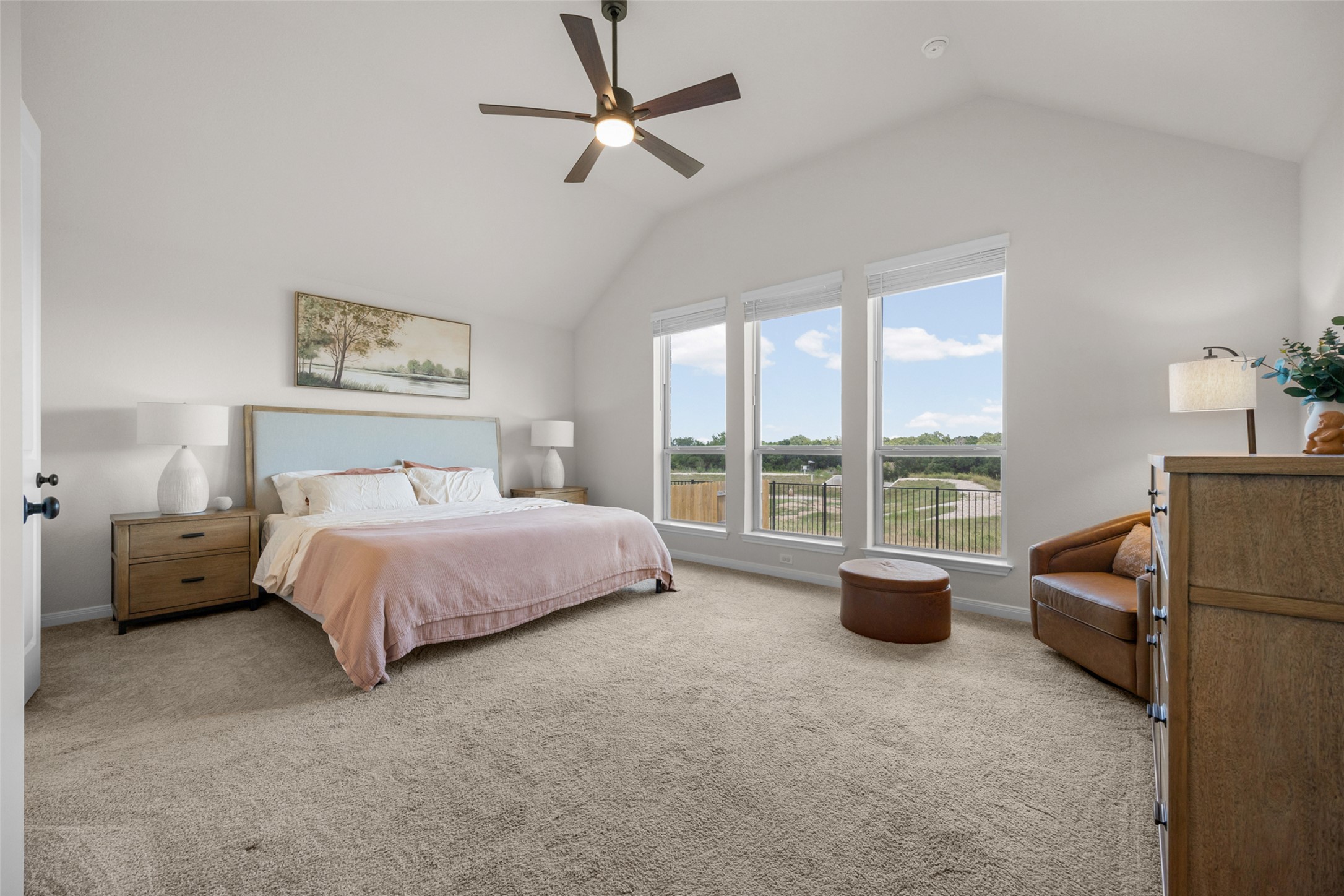 1200 Scenic Grn Loop Georgetown, TX 78628 - Photo 18 of 40 Plenty of space for everything!