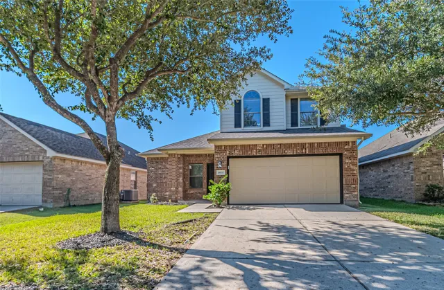 $2,490 | 18111 Hillock Glen Lane, Cypress, TX 77429