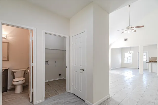 $2,490 | 18111 Hillock Glen Lane, Cypress, TX 77429