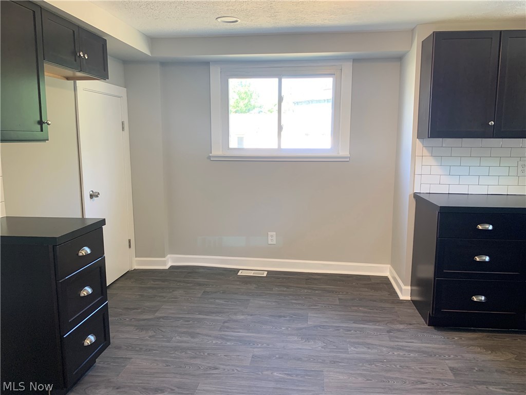 800 Walnut Road Southeast Massillon, OH 44646 - Photo 5 of 27 Gallery Image 5