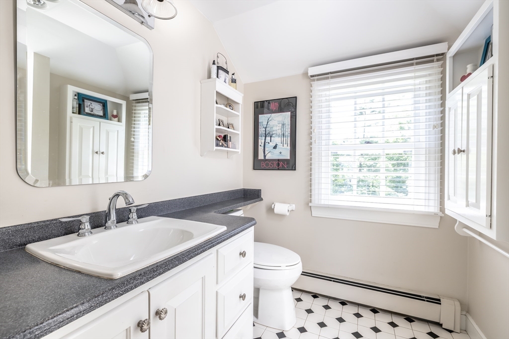 212 Broad Meadow Road Needham, MA 02492 - Photo 20 of 33