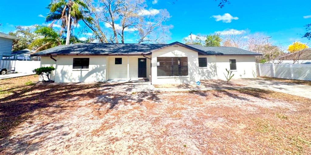103 West Wheeler Road Seffner, FL 33584 - Photo 1 of 53 Gallery Image 1