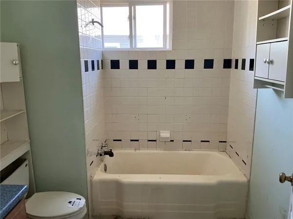 $69,900 | 503 East South 6th Street, Seneca, SC 29678