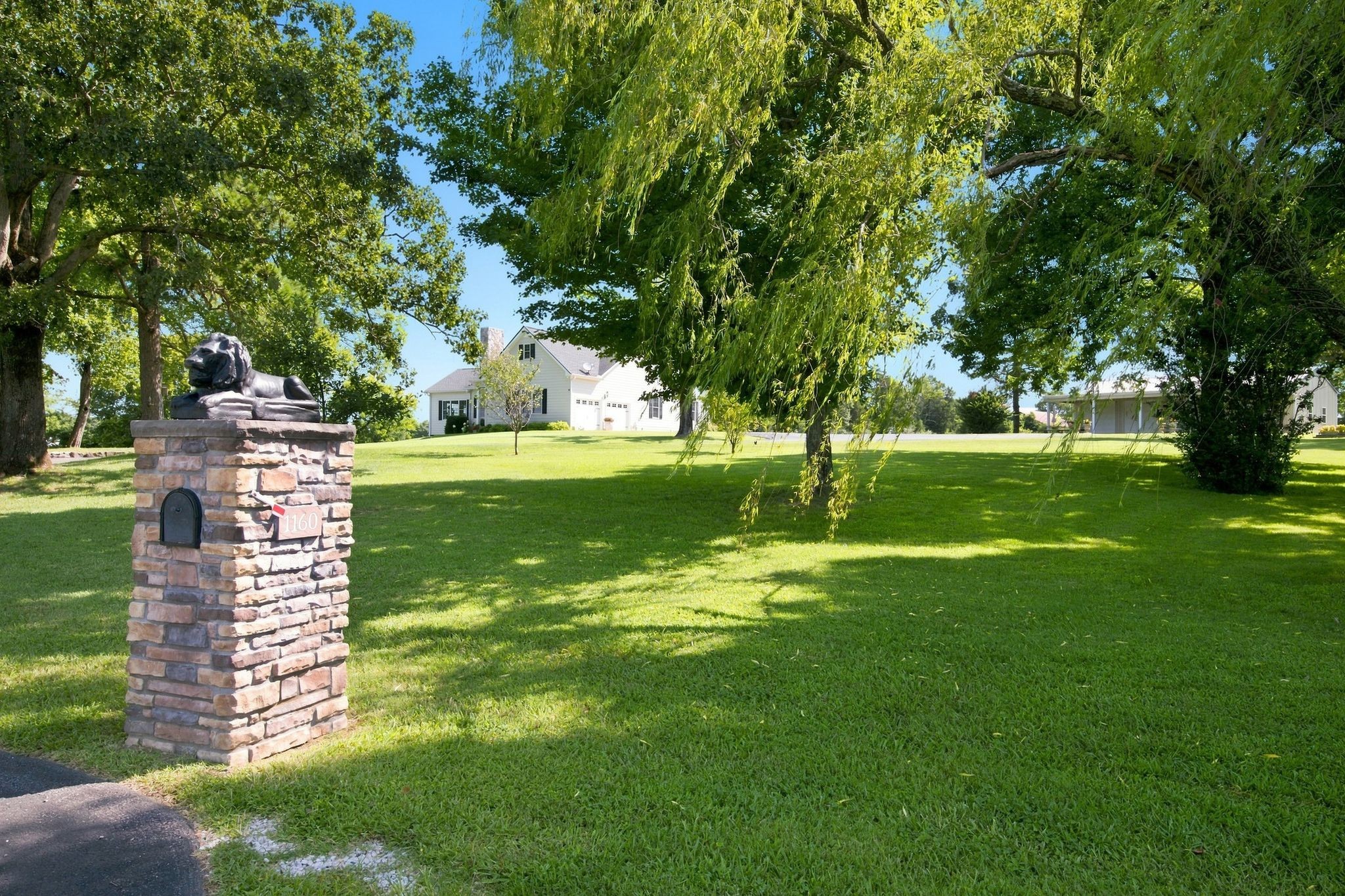 1160 Fleet Town Road Dickson, TN 37055 - Photo 4 of 52 Gallery Image 4