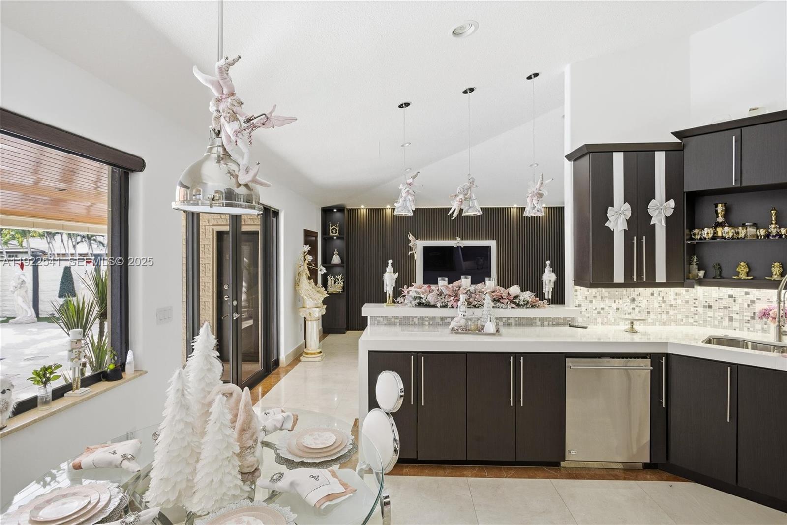 14252 Southwest 30th Street Miami, FL 33175 - Photo 18 of 60