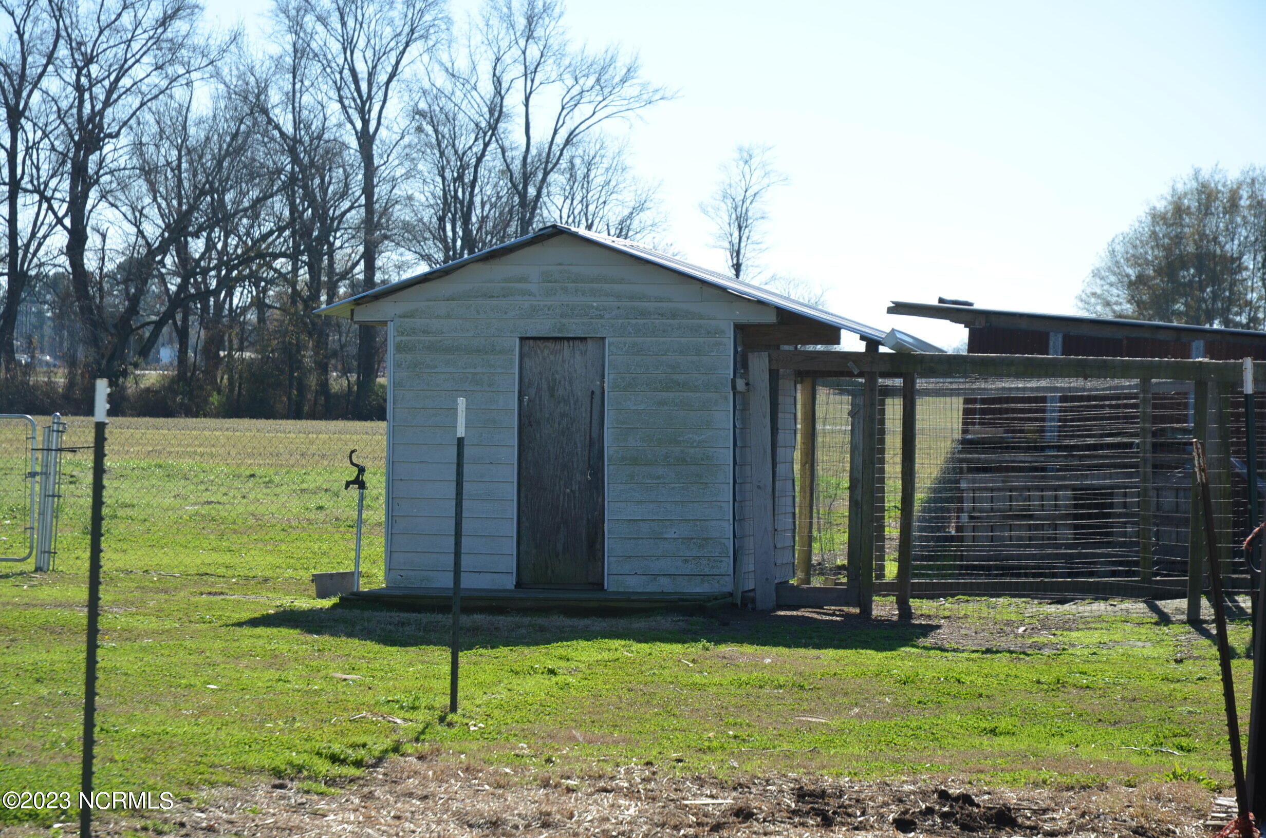 6759 Good News Church Road Stantonsburg, NC 27883 - Photo 48 of 54 Outbuilding for animals