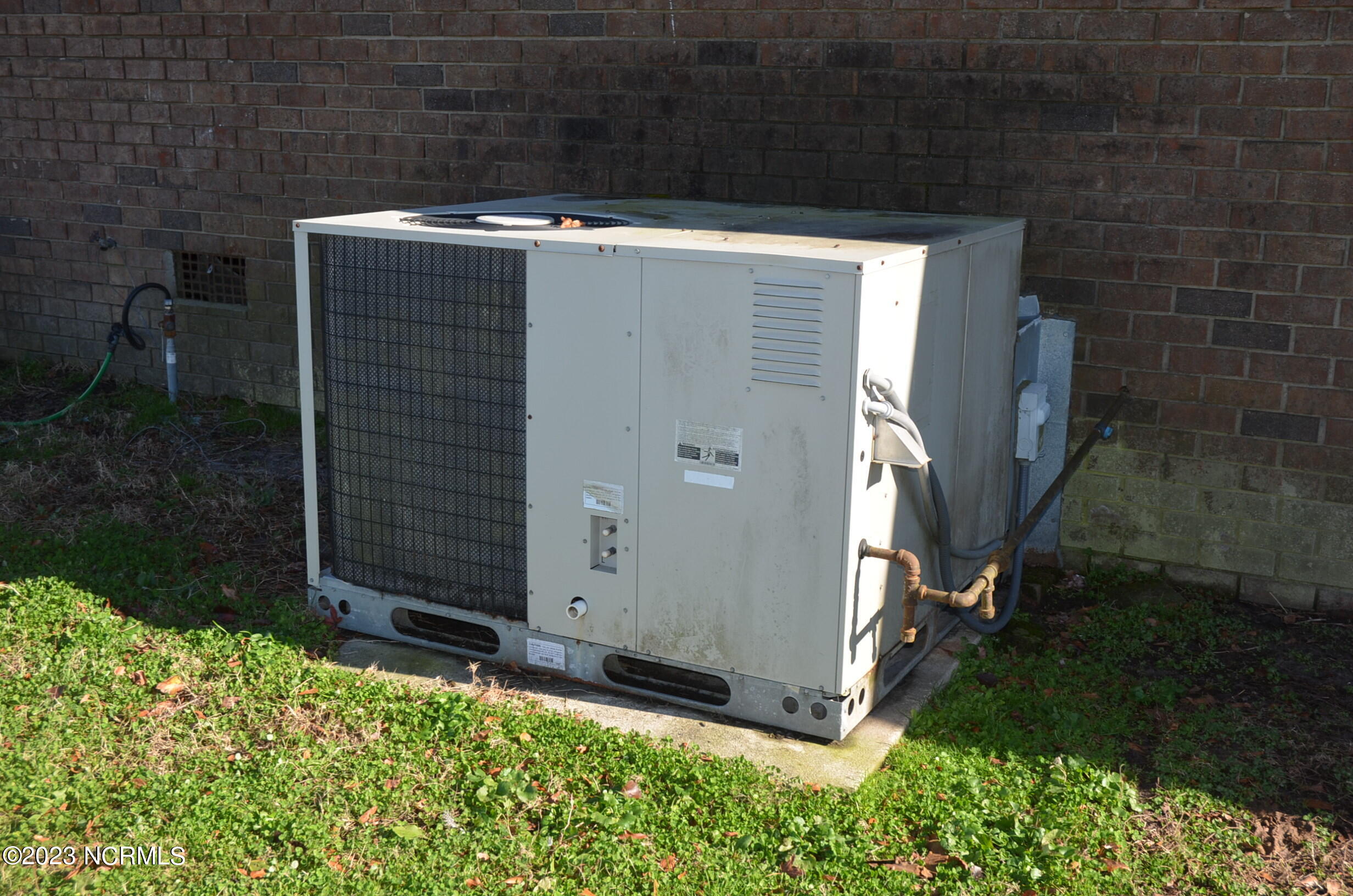 6759 Good News Church Road Stantonsburg, NC 27883 - Photo 52 of 54 HVAC