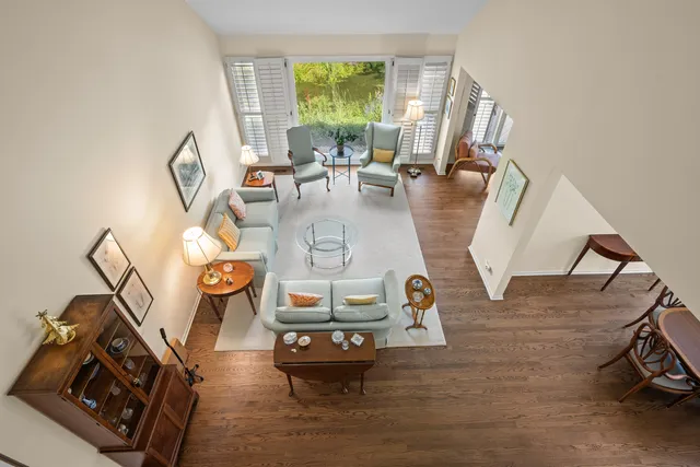 $749,000 | 28 Warrington Drive, Lake Bluff, IL 60044