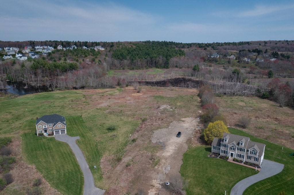 40 Adams Road Grafton, MA 01519 - Photo 1 of 5 Gallery Image 1