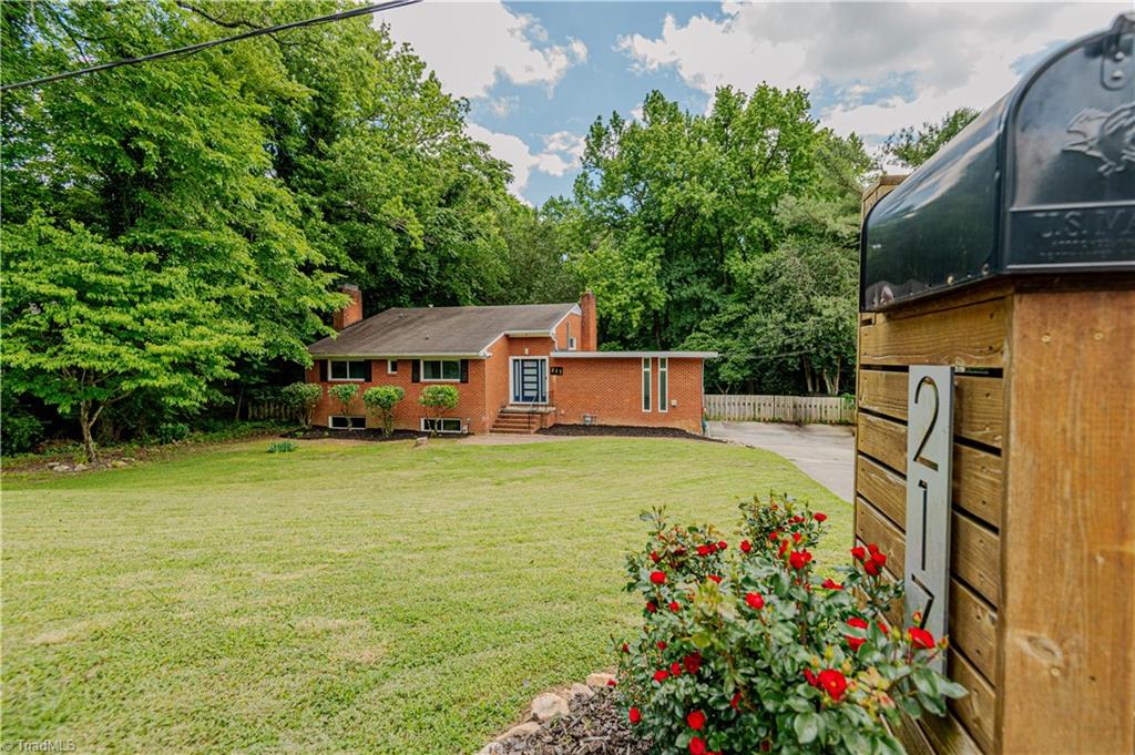 217 Pine Ridge Drive High Point, NC 27262 - Photo 3 of 41 Gallery Image 3
