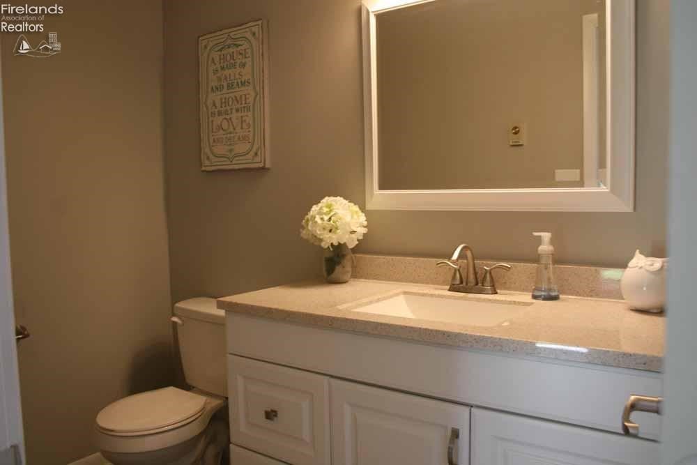 680 Rambo Lane Fremont, OH 43420 - Photo 3 of 10 Gallery Image 3