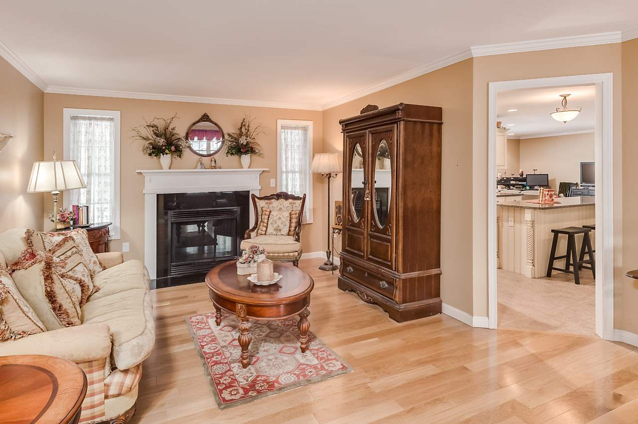6 Peaslee Road Rochester, NH 03867 - Photo 8 of 27