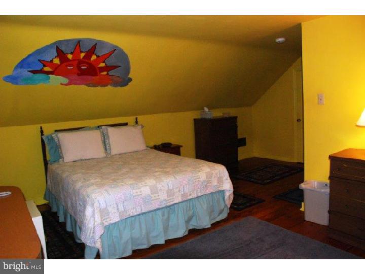 6546 Blue Church Road South Coopersburg, PA 18036 - Photo 12 of 17 Gallery Image 12