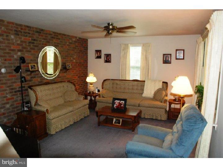6546 Blue Church Road South Coopersburg, PA 18036 - Photo 4 of 17 Gallery Image 4