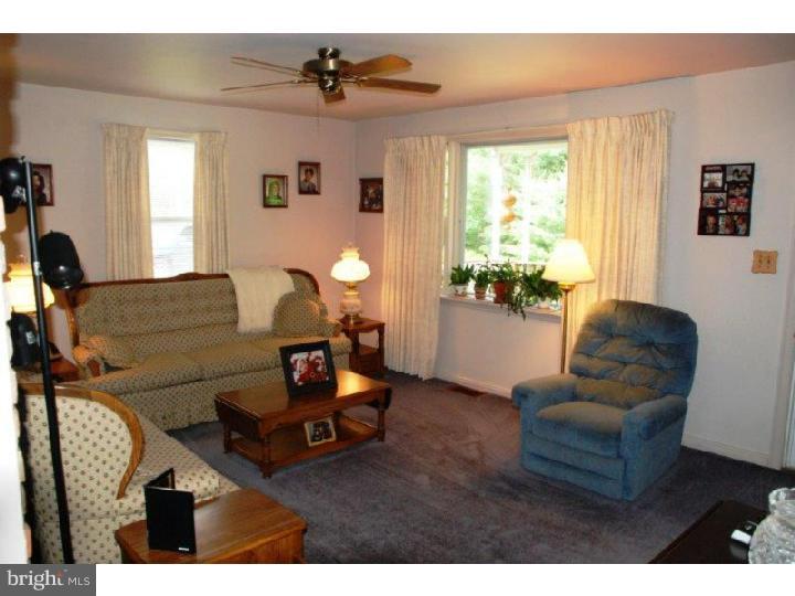 6546 Blue Church Road South Coopersburg, PA 18036 - Photo 5 of 17 Gallery Image 5